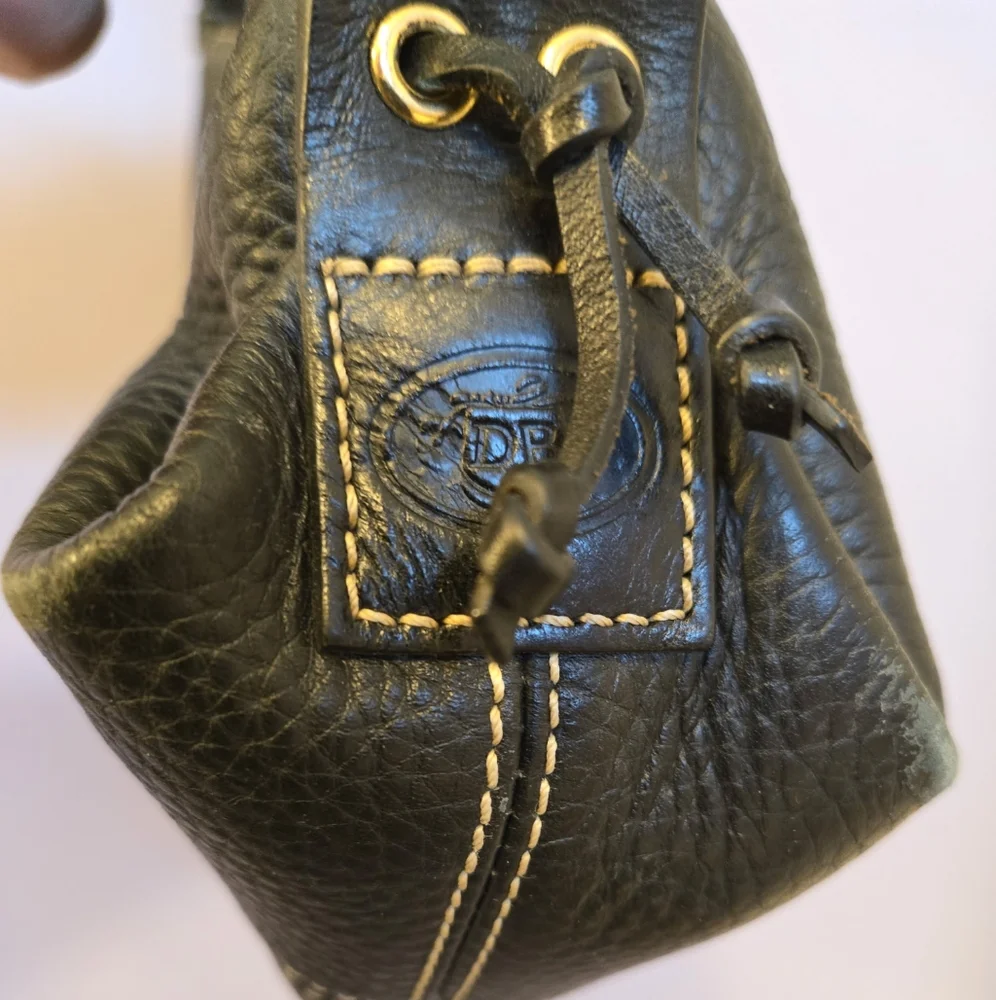 Dooney & Bourke Black Pebbled Leather Hobo Shoulder Bag - EUC #131 - Picture 3 of 9